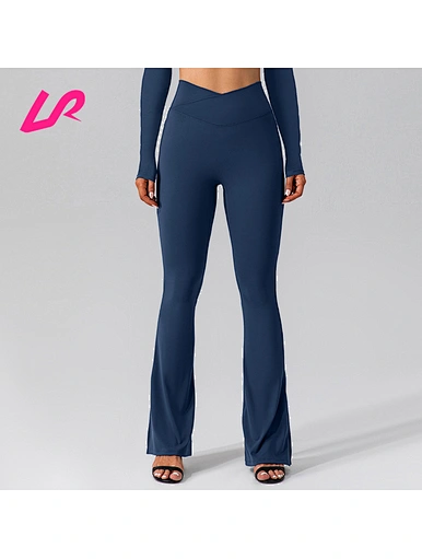 Our flare legging with pockets combines functionality and style. Made from high-quality materials and designed for a range of activities, it's perfect for your next workout. Shop now!